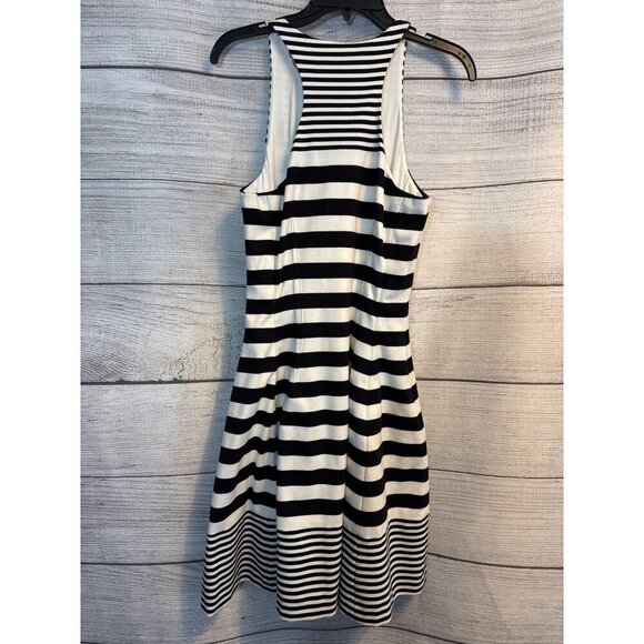BCBGMAXAZRIA Black and white striped fit and flare dress Size M - Picture 5 of 7